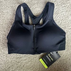 NWT Nike Sports Bra Size XS